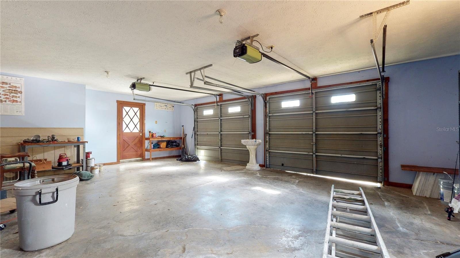 19803 READING RD, LUTZ, FL, 33558