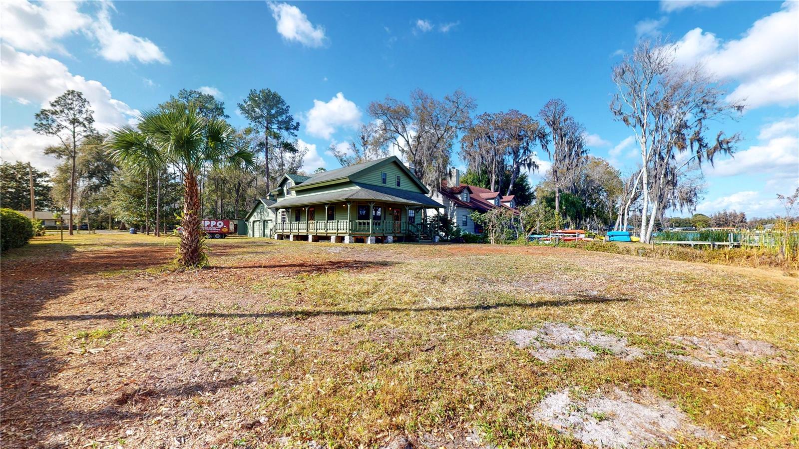 19803 READING RD, LUTZ, FL, 33558