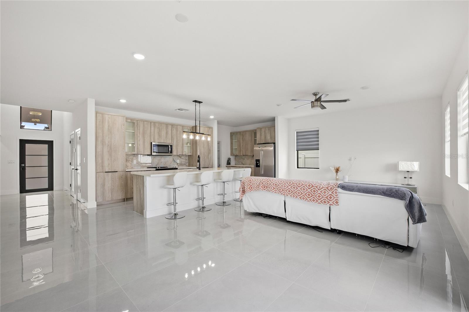 6337 CHORUS DR, MASCOTTE, FL, 34753