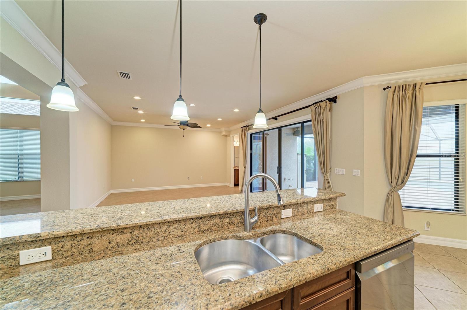 3701 PLEASANT SPRINGS DR, NAPLES, FL, 34119