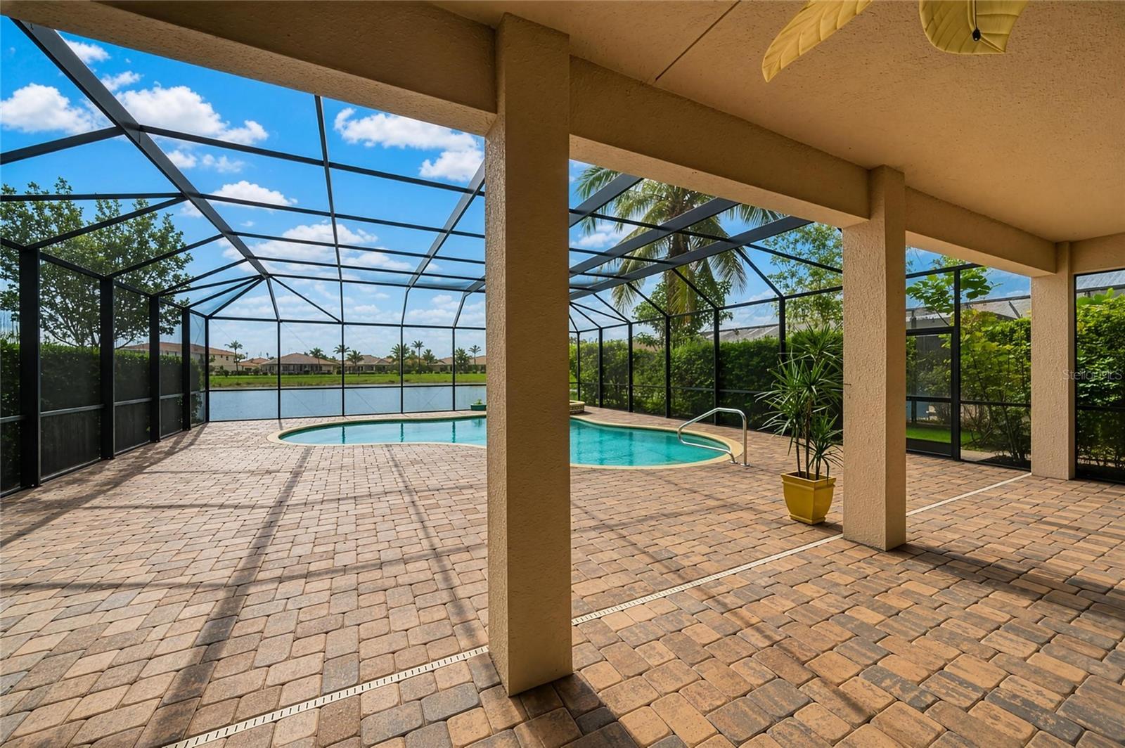 3701 PLEASANT SPRINGS DR, NAPLES, FL, 34119