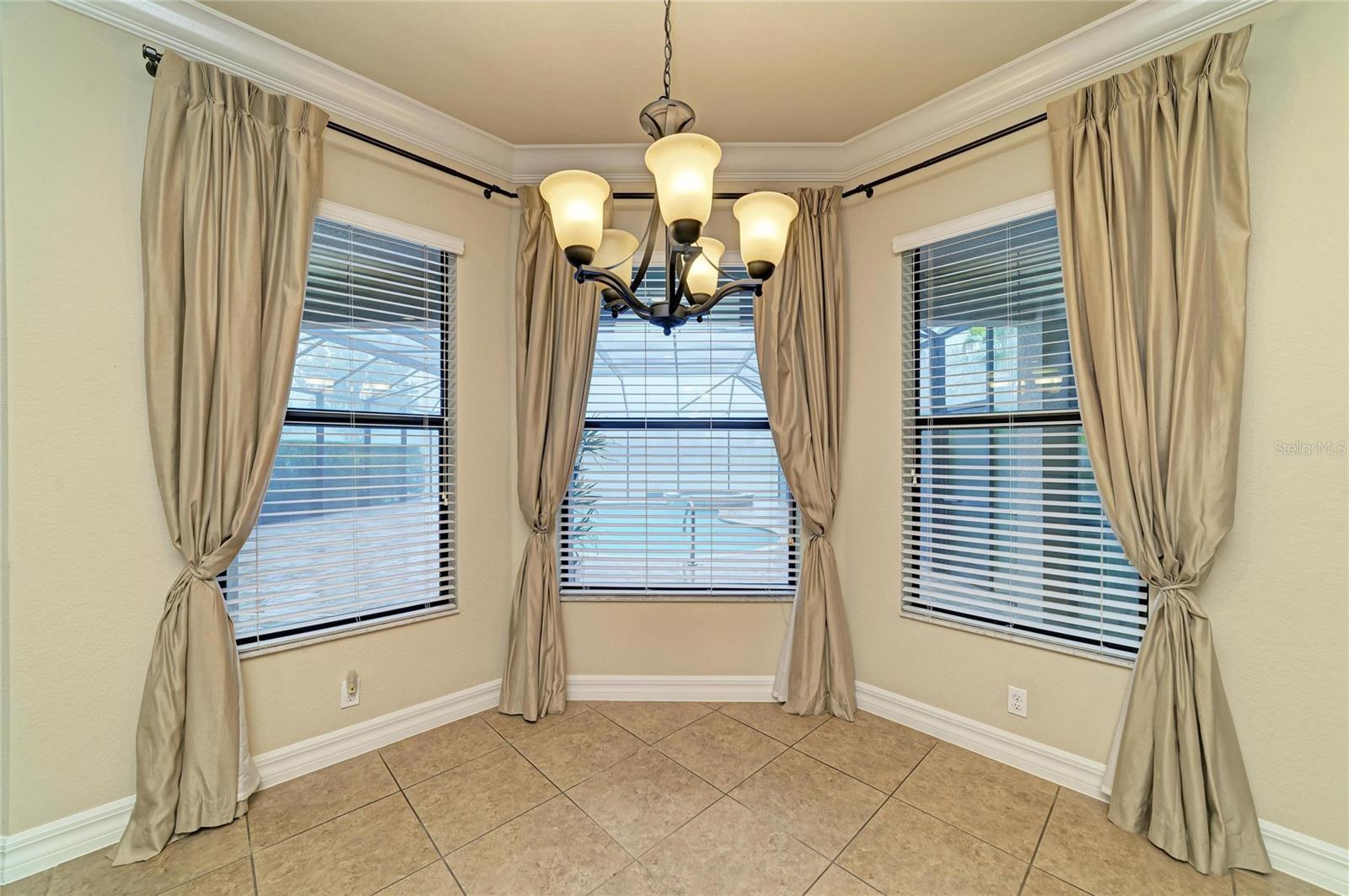 3701 PLEASANT SPRINGS DR, NAPLES, FL, 34119
