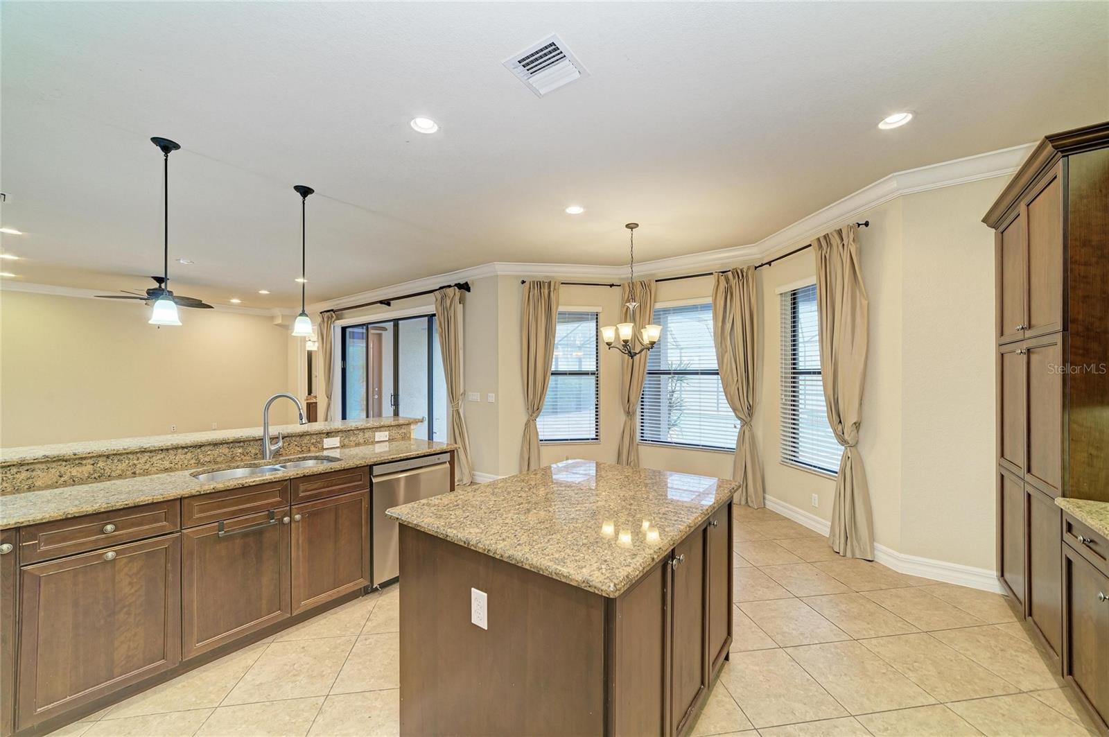 3701 PLEASANT SPRINGS DR, NAPLES, FL, 34119