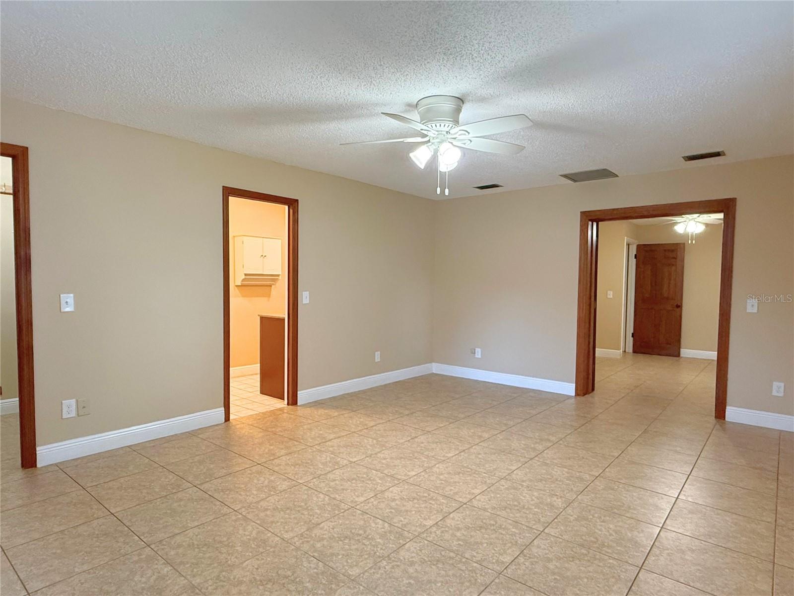 7675 STRATFORD BLVD, ORLANDO, FL, 32807