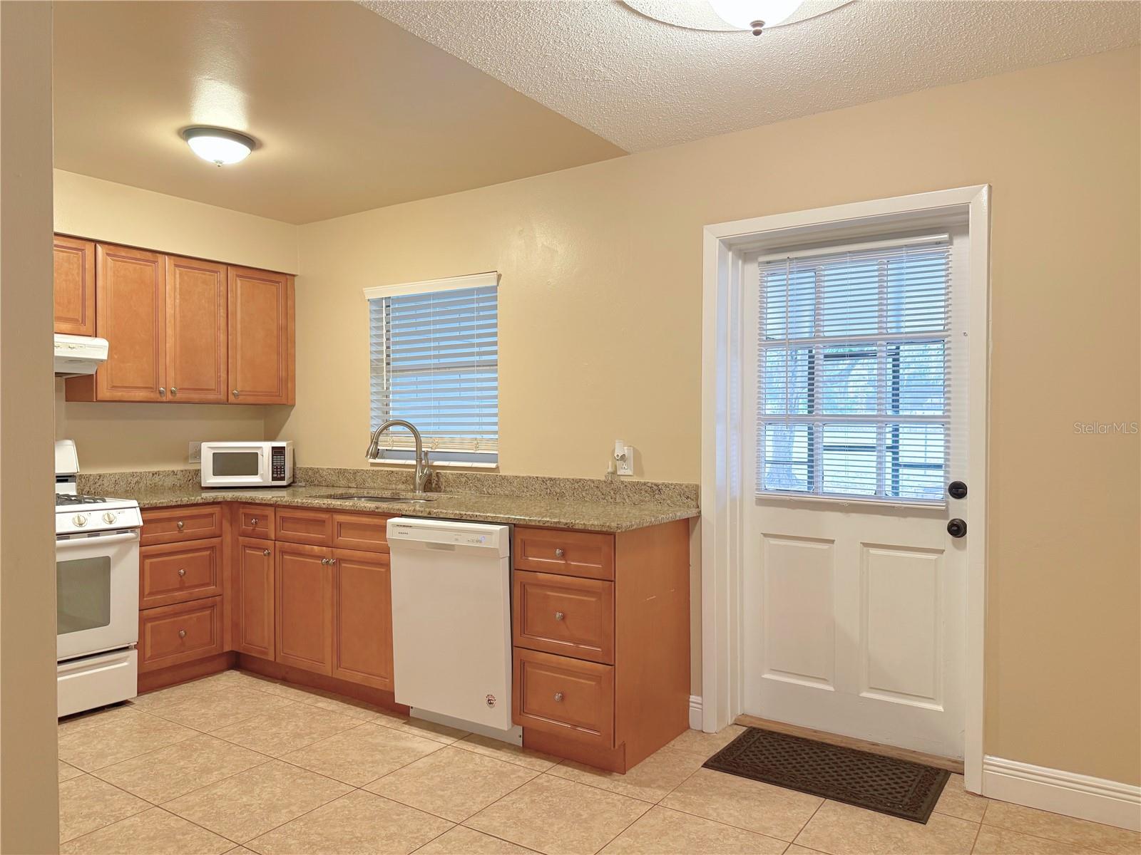 7675 STRATFORD BLVD, ORLANDO, FL, 32807