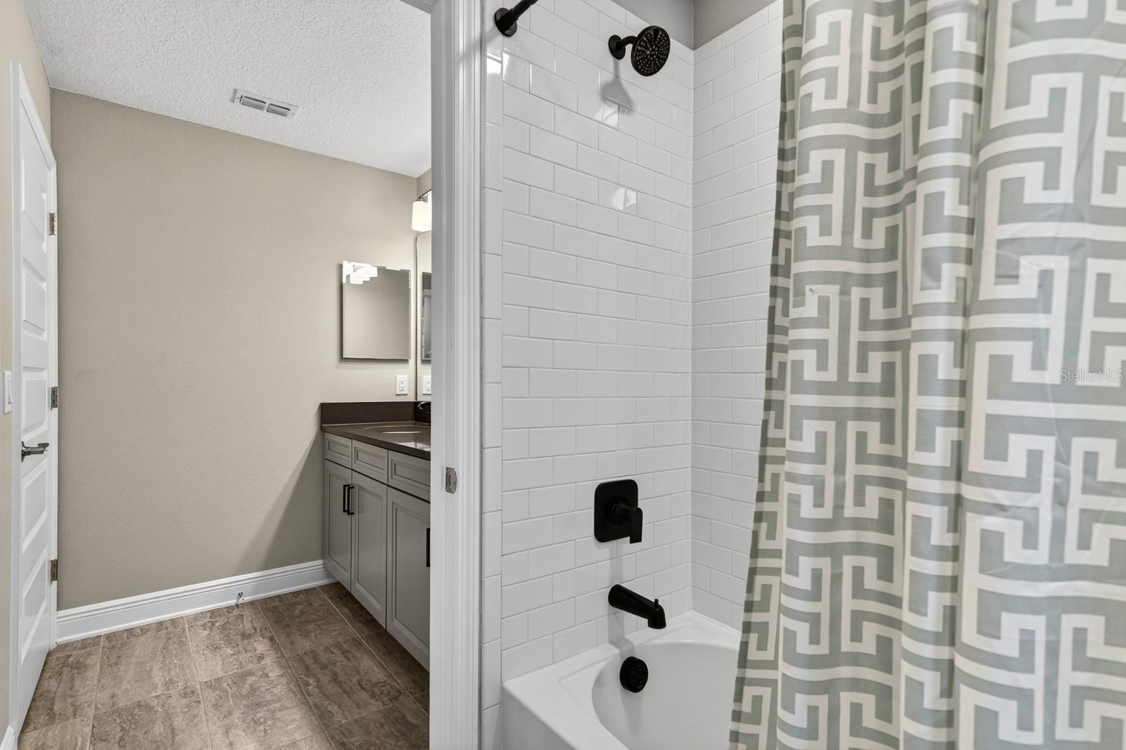 7241 NOTCHED PINE BND, WESLEY CHAPEL, FL, 33545
