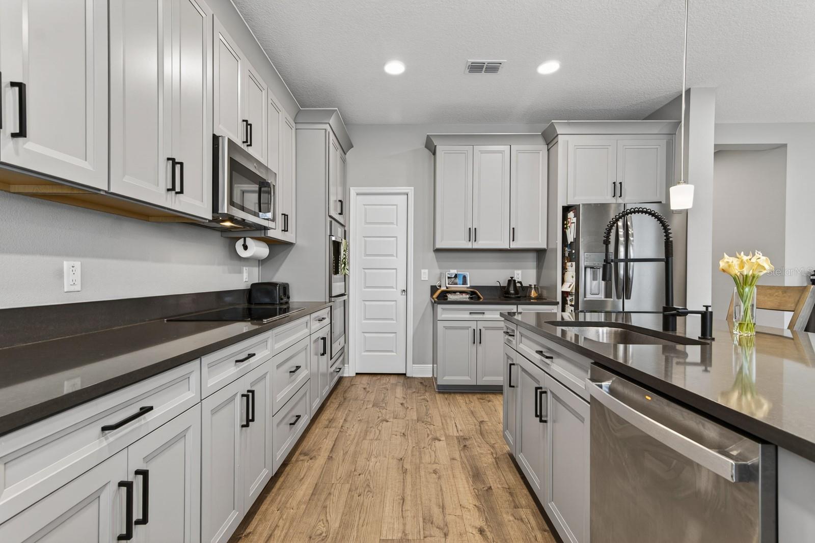 7241 NOTCHED PINE BND, WESLEY CHAPEL, FL, 33545