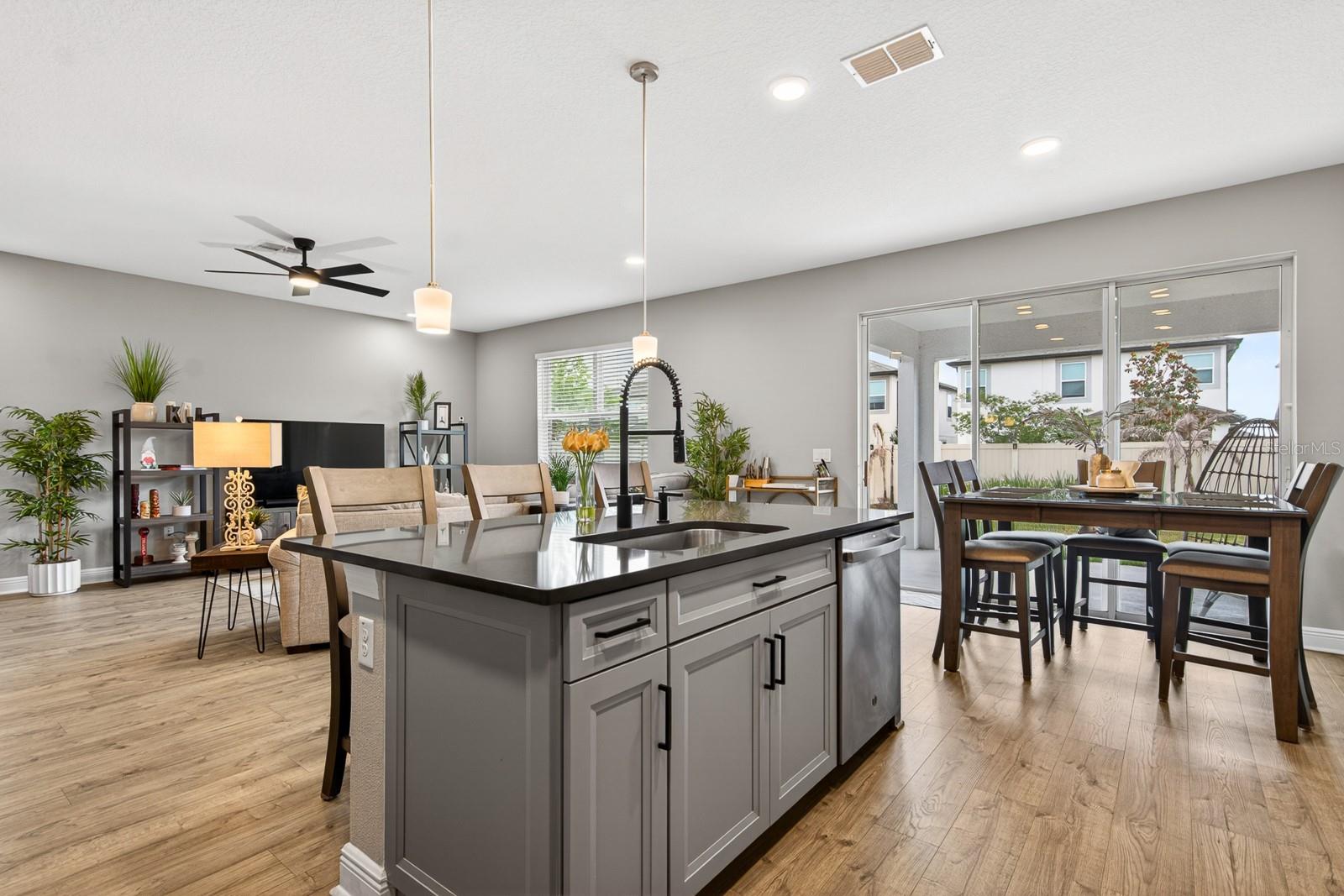 7241 NOTCHED PINE BND, WESLEY CHAPEL, FL, 33545