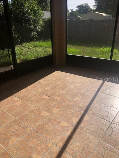 625 E 8TH AVE, MOUNT DORA, FL, 32757