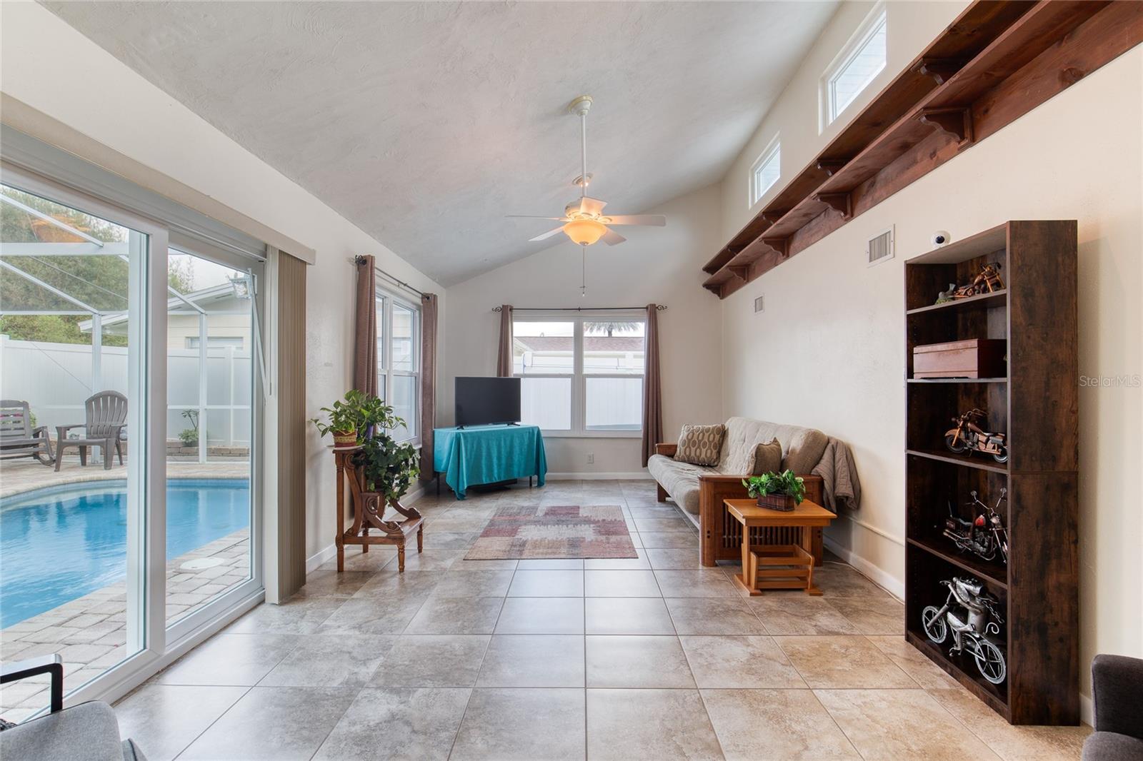 32 PLAZA DR, ORMOND BEACH, FL, 32176