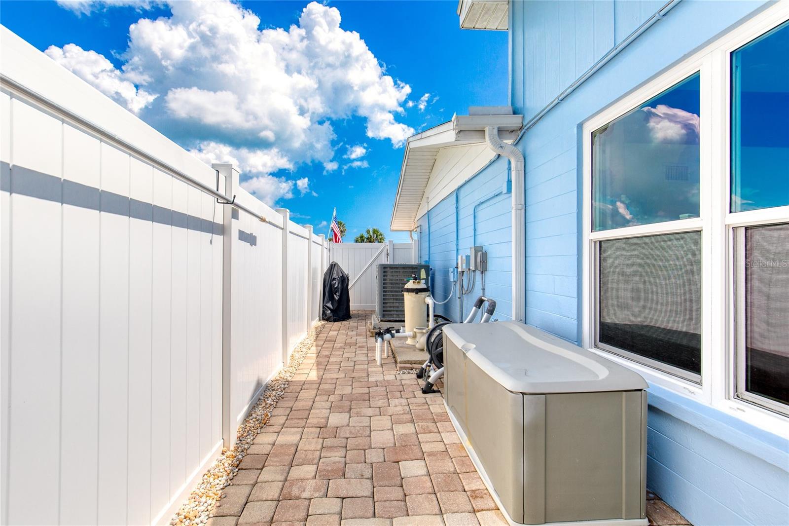 32 PLAZA DR, ORMOND BEACH, FL, 32176