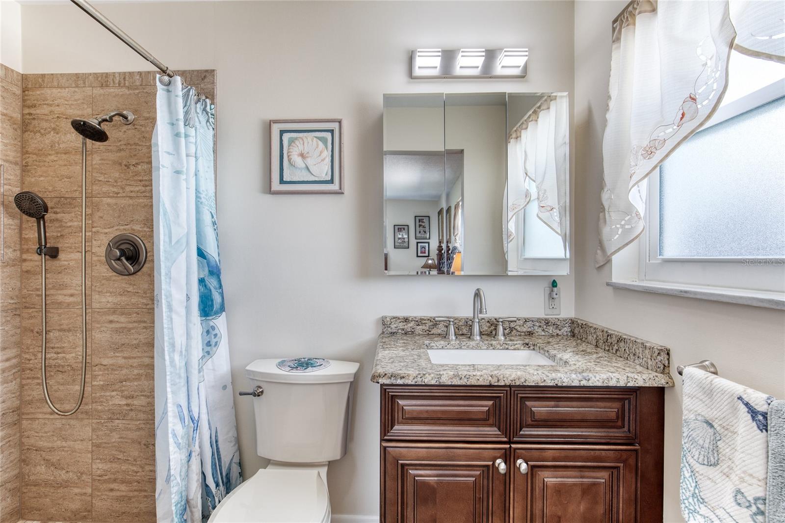 32 PLAZA DR, ORMOND BEACH, FL, 32176