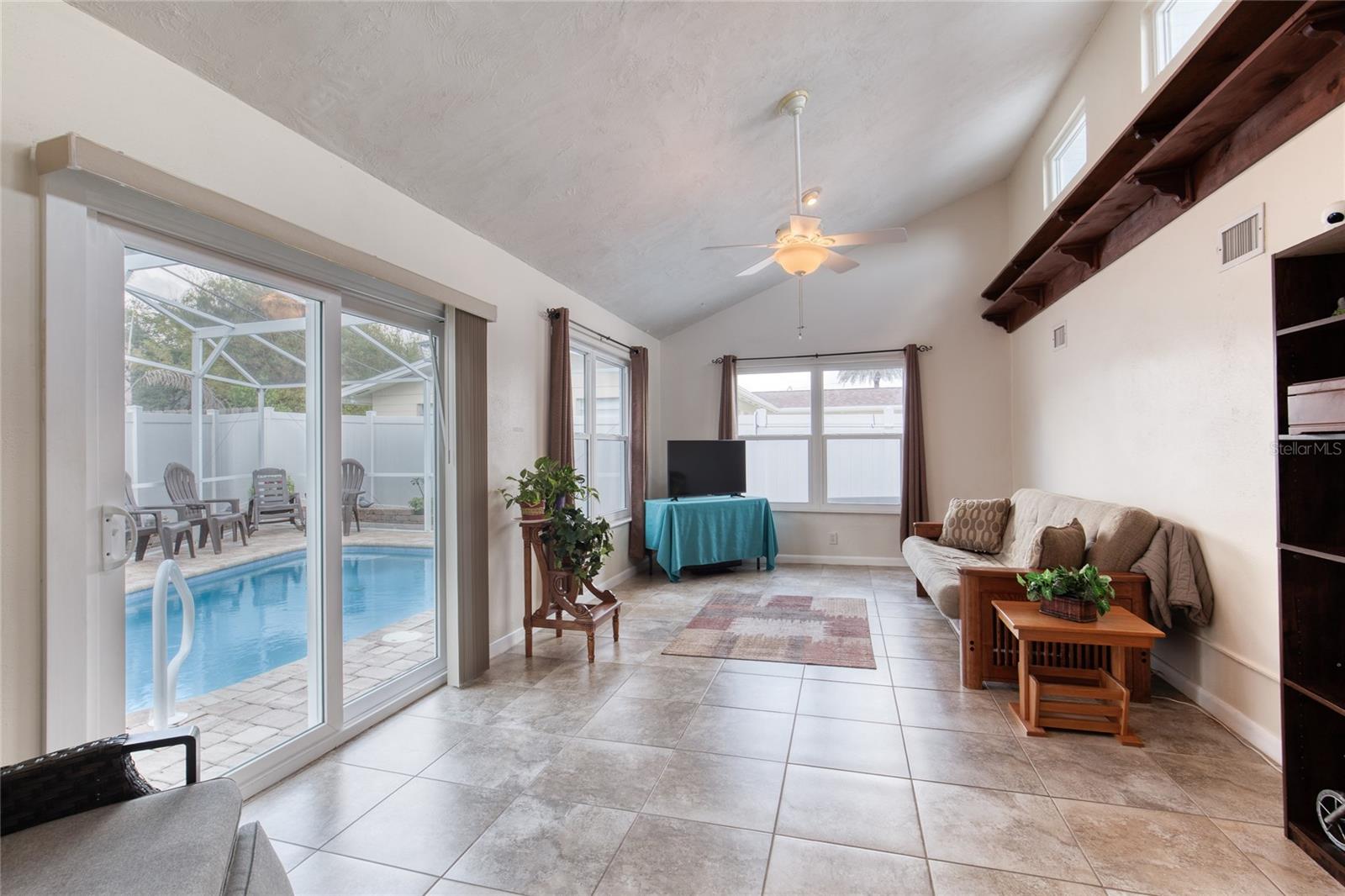 32 PLAZA DR, ORMOND BEACH, FL, 32176