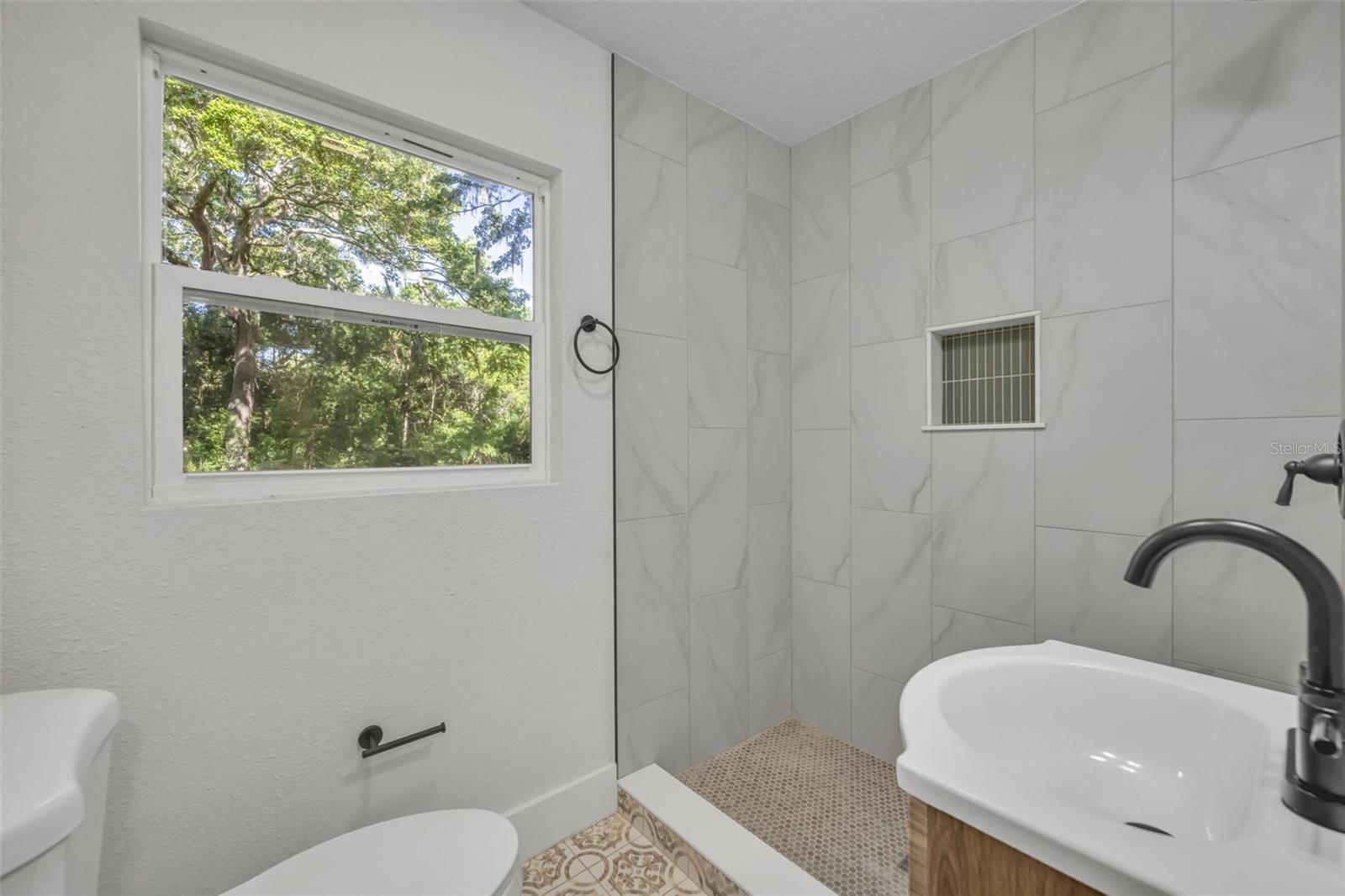 2400 ORANGE AVE, SANFORD, FL, 32771