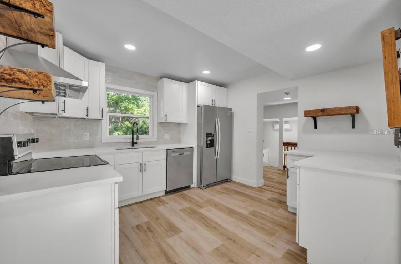 2400 ORANGE AVE, SANFORD, FL, 32771