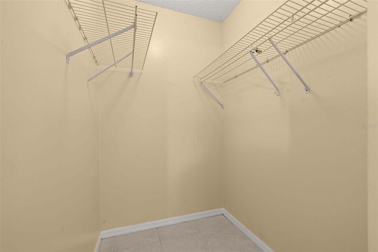 352 COCOA CT, KISSIMMEE, FL, 34758