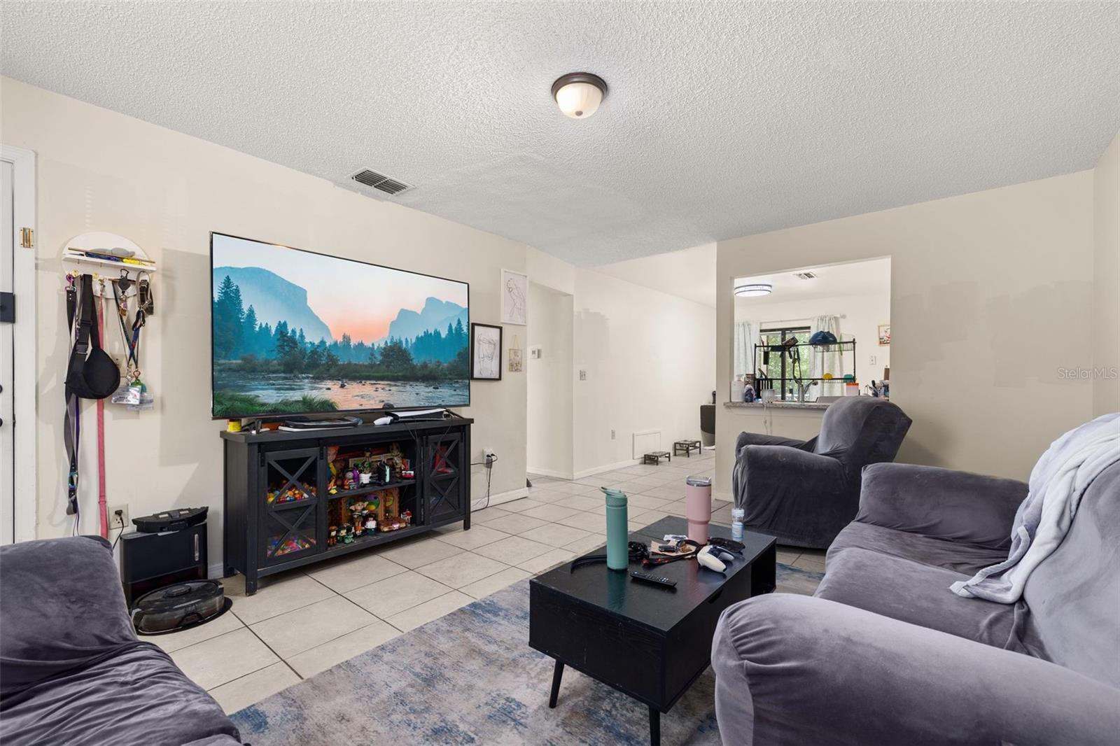 352 COCOA CT, KISSIMMEE, FL, 34758