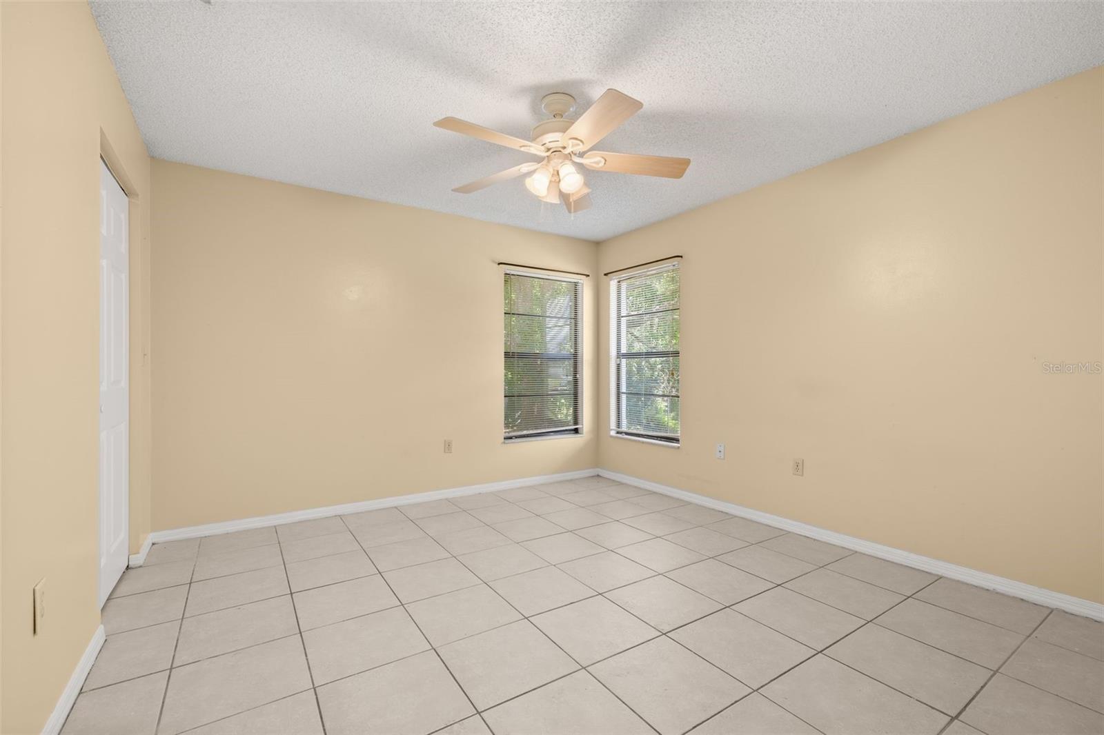 352 COCOA CT, KISSIMMEE, FL, 34758