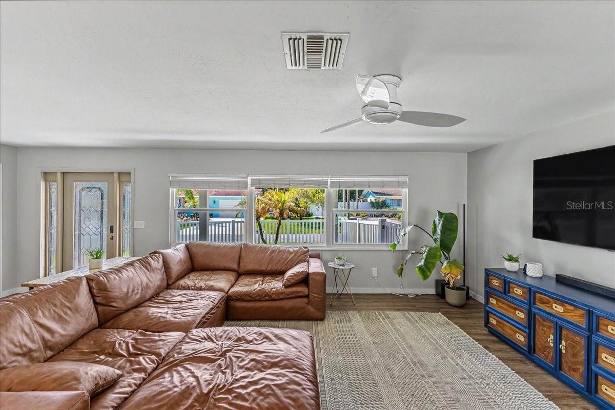 133 PARKWOOD LN, EDGEWATER, FL, 32132