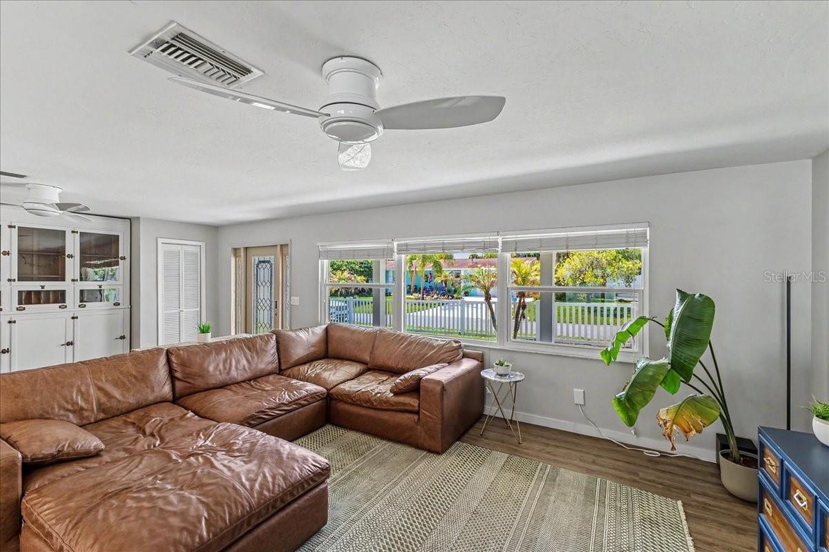 133 PARKWOOD LN, EDGEWATER, FL, 32132