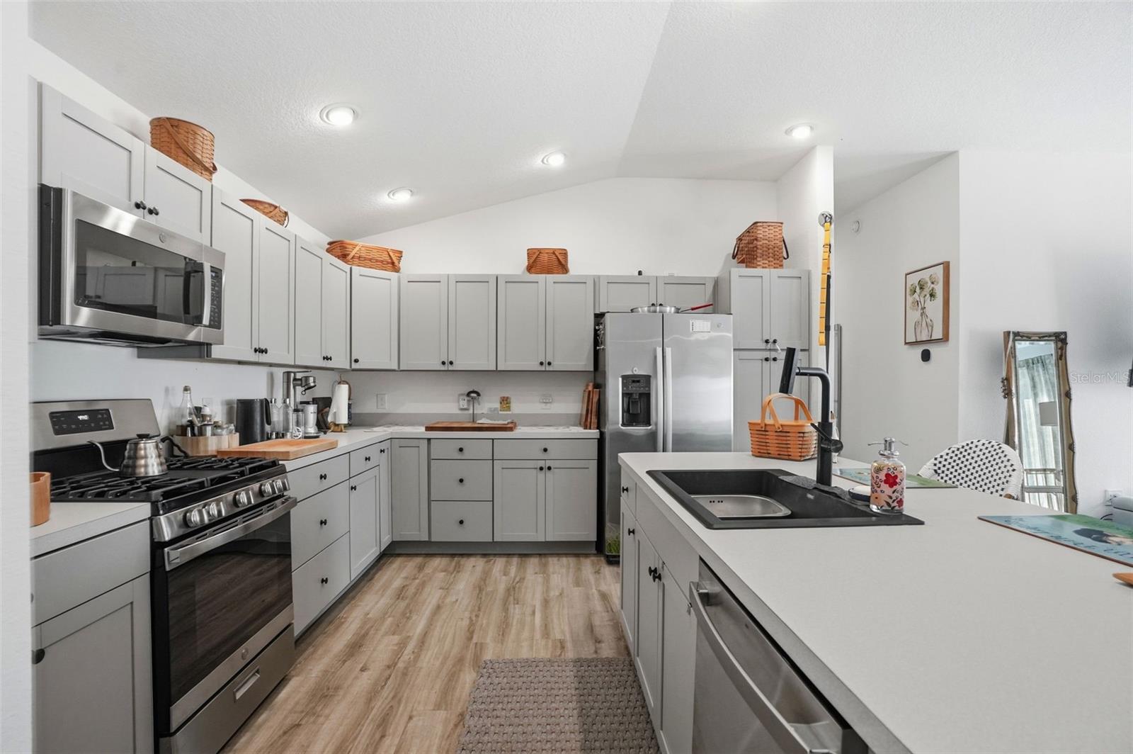 862 SPRING AVE, THE VILLAGES, FL, 34762