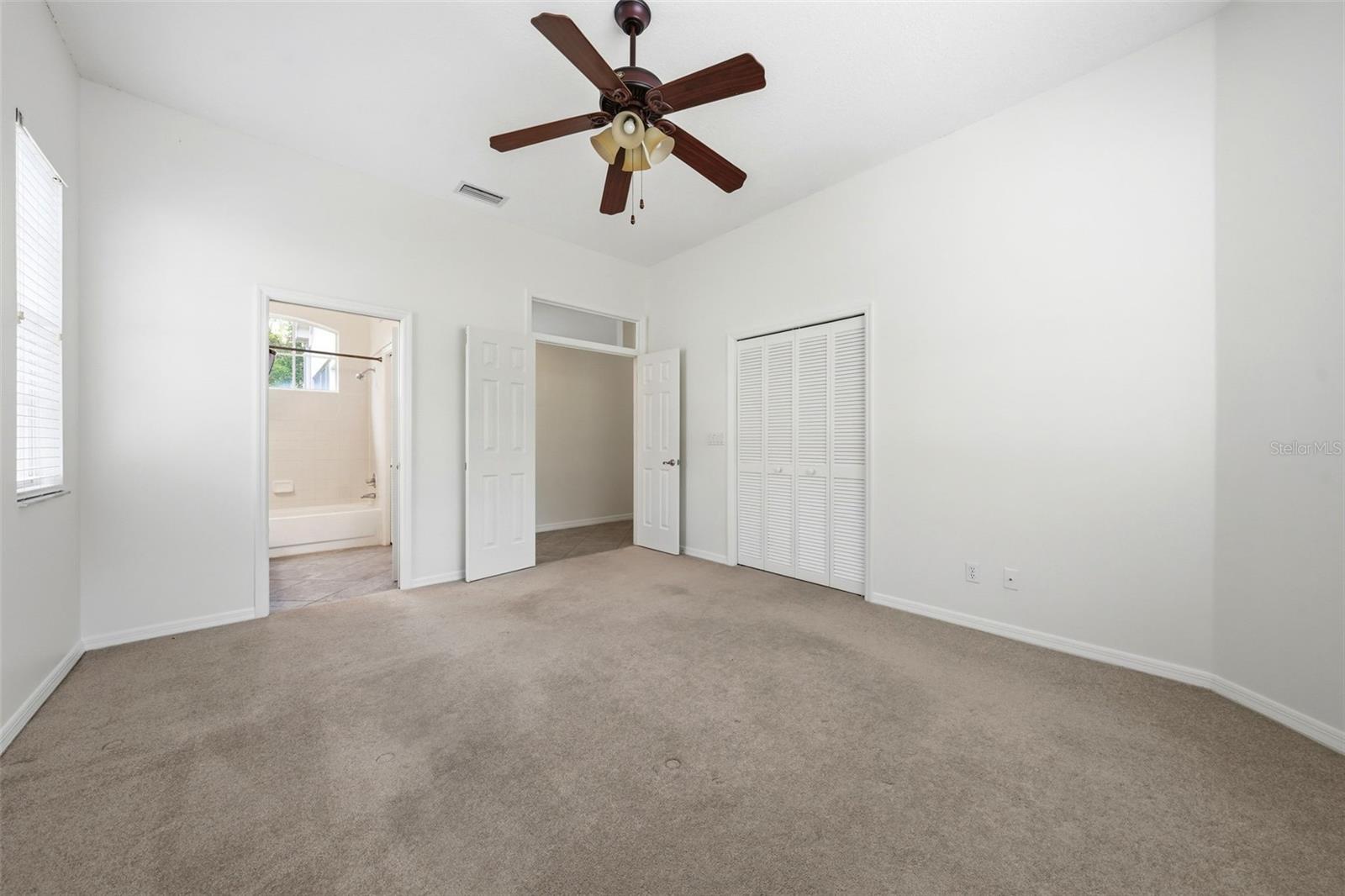 6144 TOPSAIL RD, LADY LAKE, FL, 32159