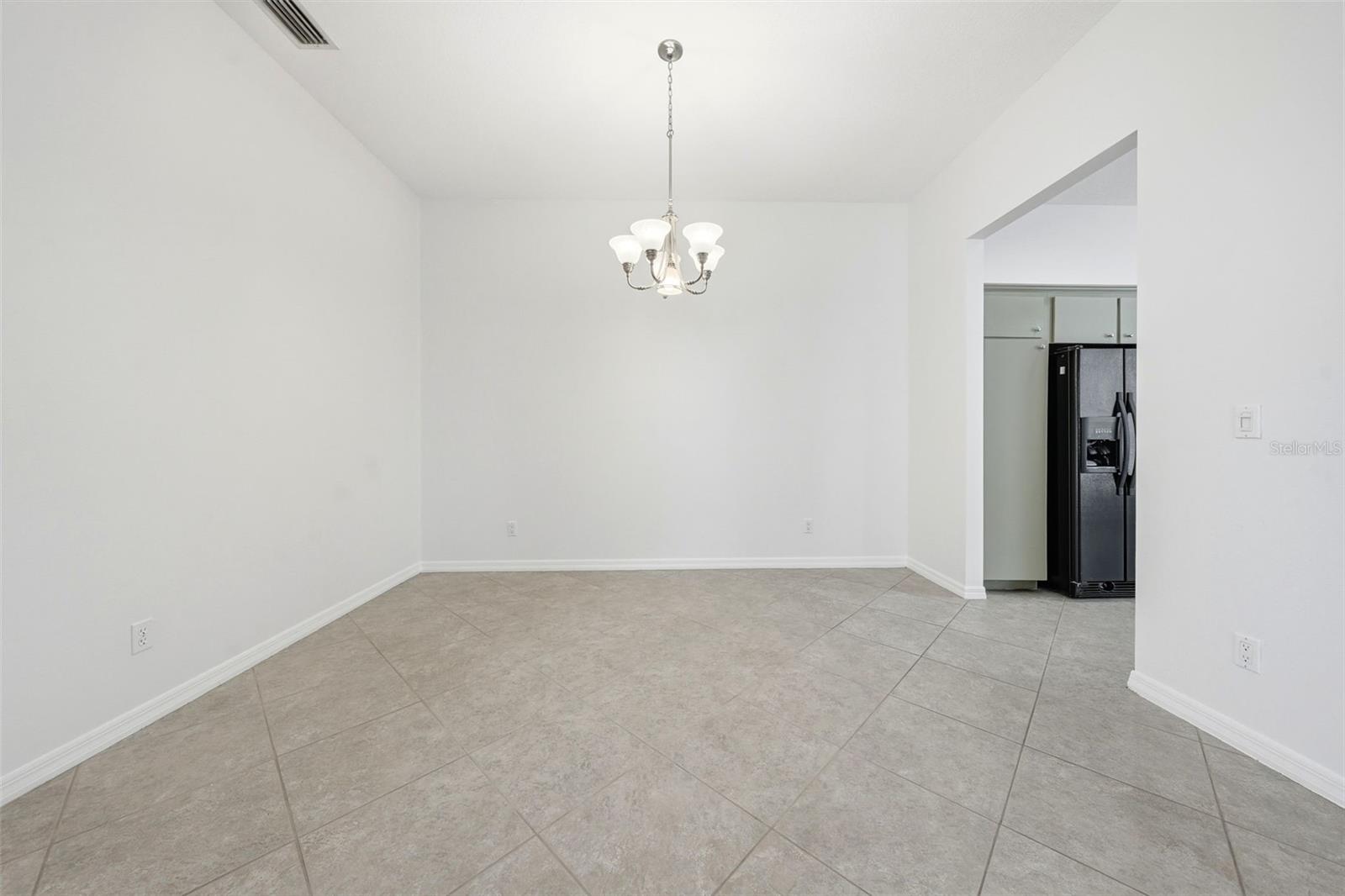 6144 TOPSAIL RD, LADY LAKE, FL, 32159