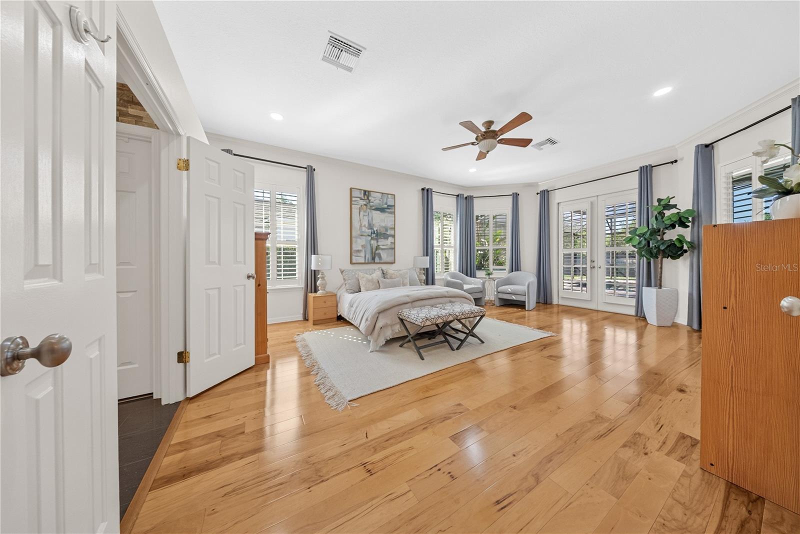 2016 WHITFIELD LN, ORLANDO, FL, 32835
