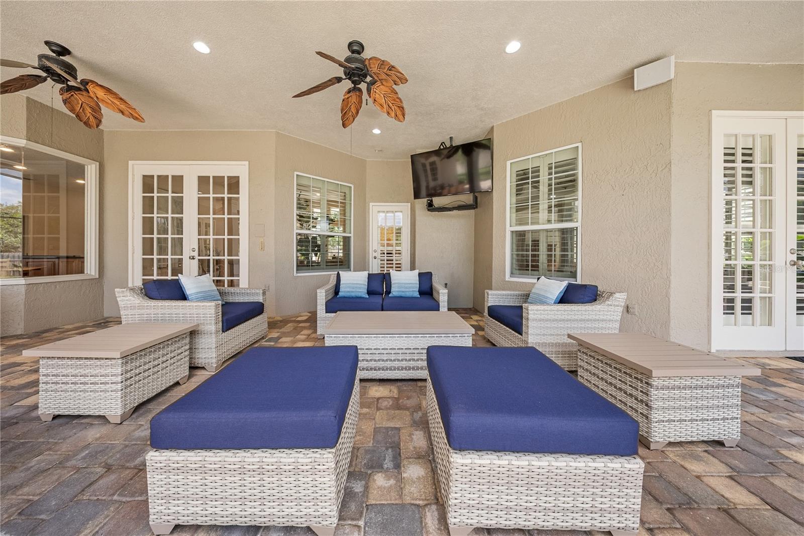 2016 WHITFIELD LN, ORLANDO, FL, 32835