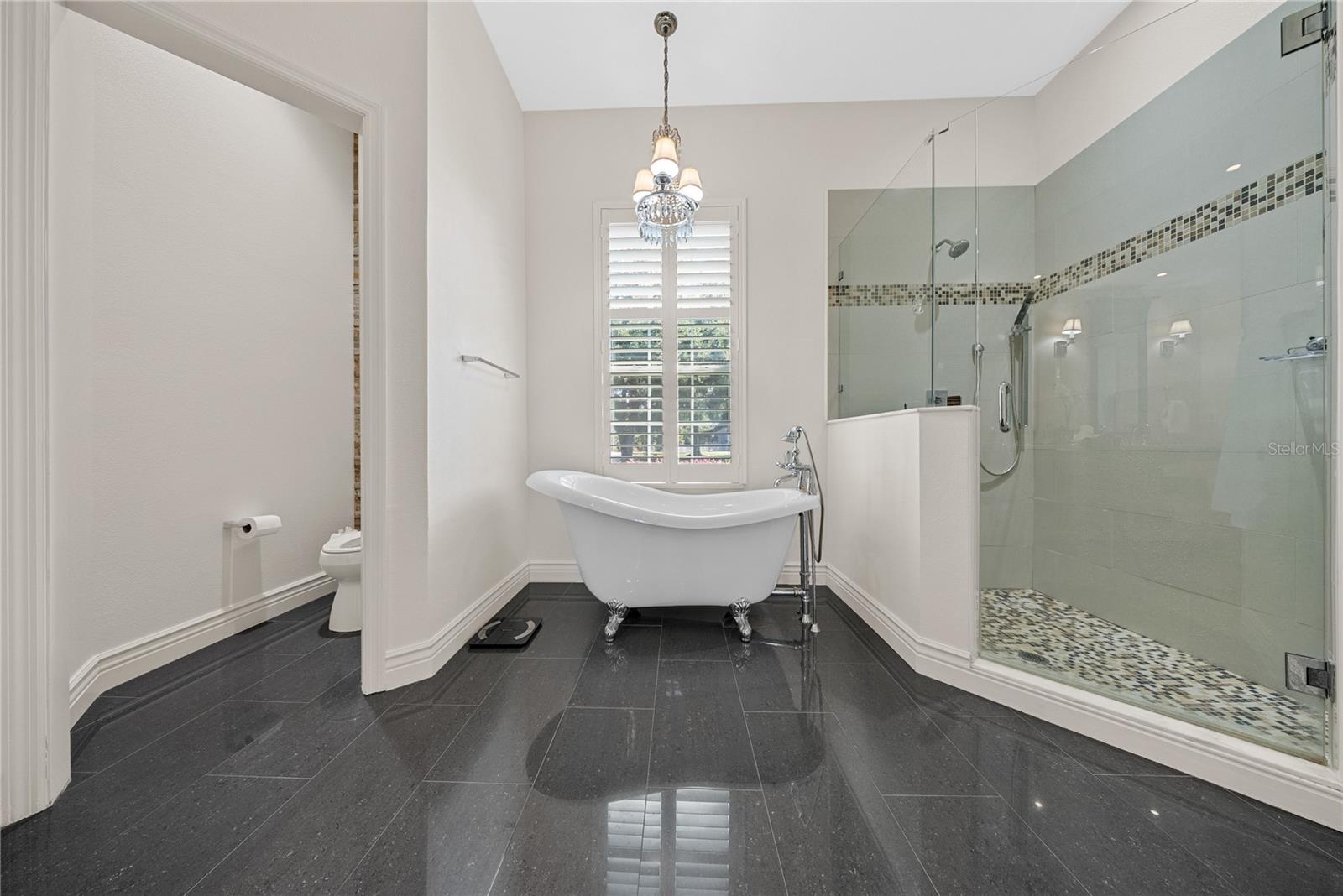 2016 WHITFIELD LN, ORLANDO, FL, 32835