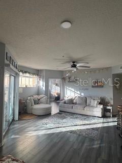 5125 PALM SPRINGS BLVD #1202, TAMPA, FL, 33647