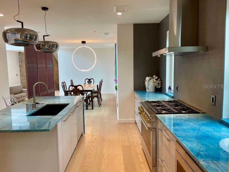 2945 PYRULA DR, LONGBOAT KEY, FL, 34228