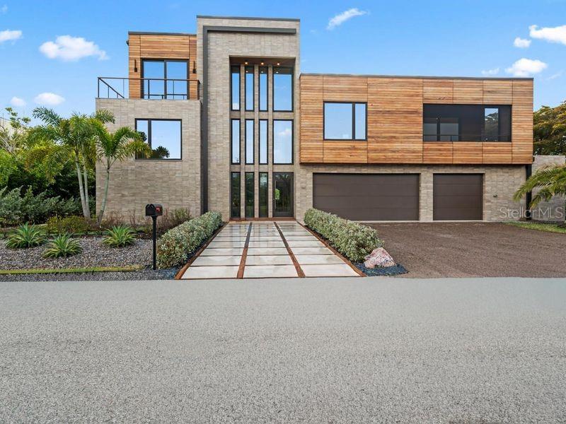 2945 PYRULA DR, LONGBOAT KEY, FL, 34228