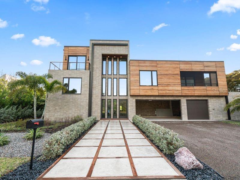2945 PYRULA DR, LONGBOAT KEY, FL, 34228