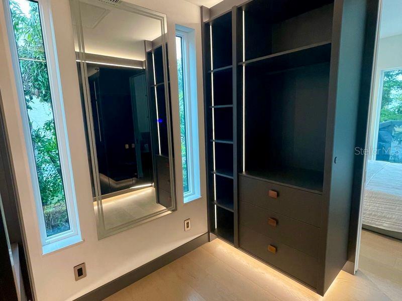 2945 PYRULA DR, LONGBOAT KEY, FL, 34228