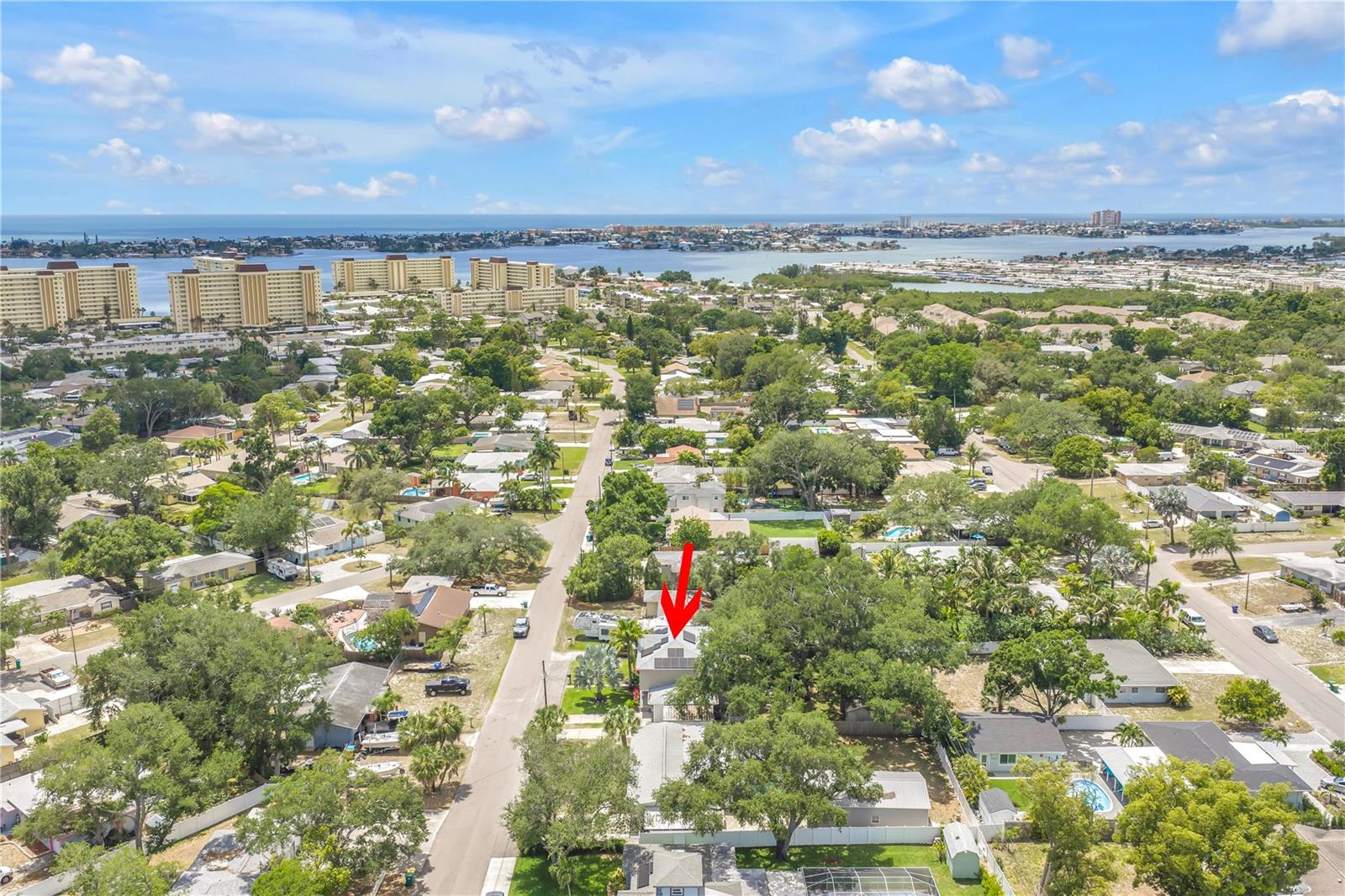 10819 SEMINOLE DR N, ST PETERSBURG, FL, 33708