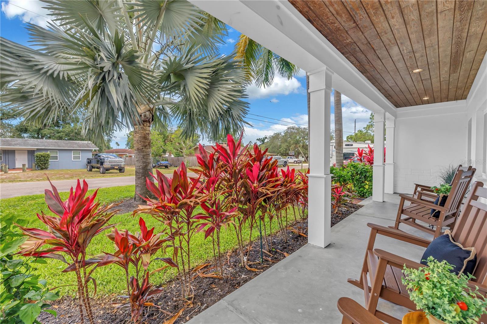 10819 SEMINOLE DR N, ST PETERSBURG, FL, 33708