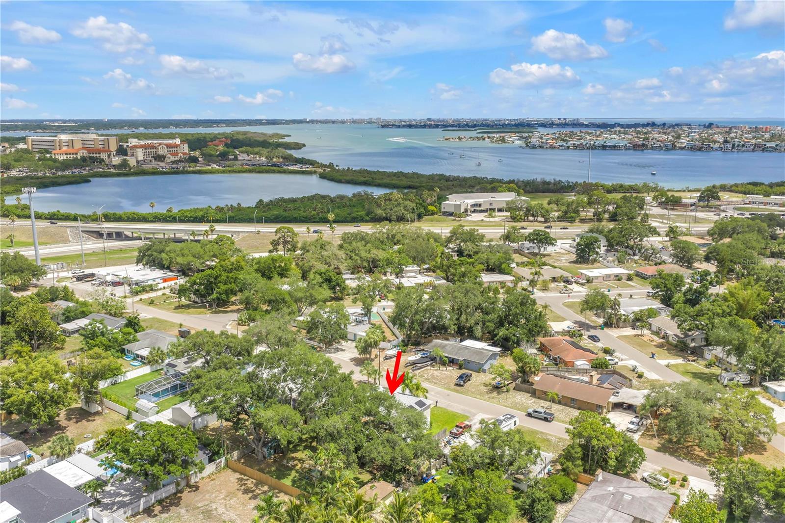 10819 SEMINOLE DR N, ST PETERSBURG, FL, 33708