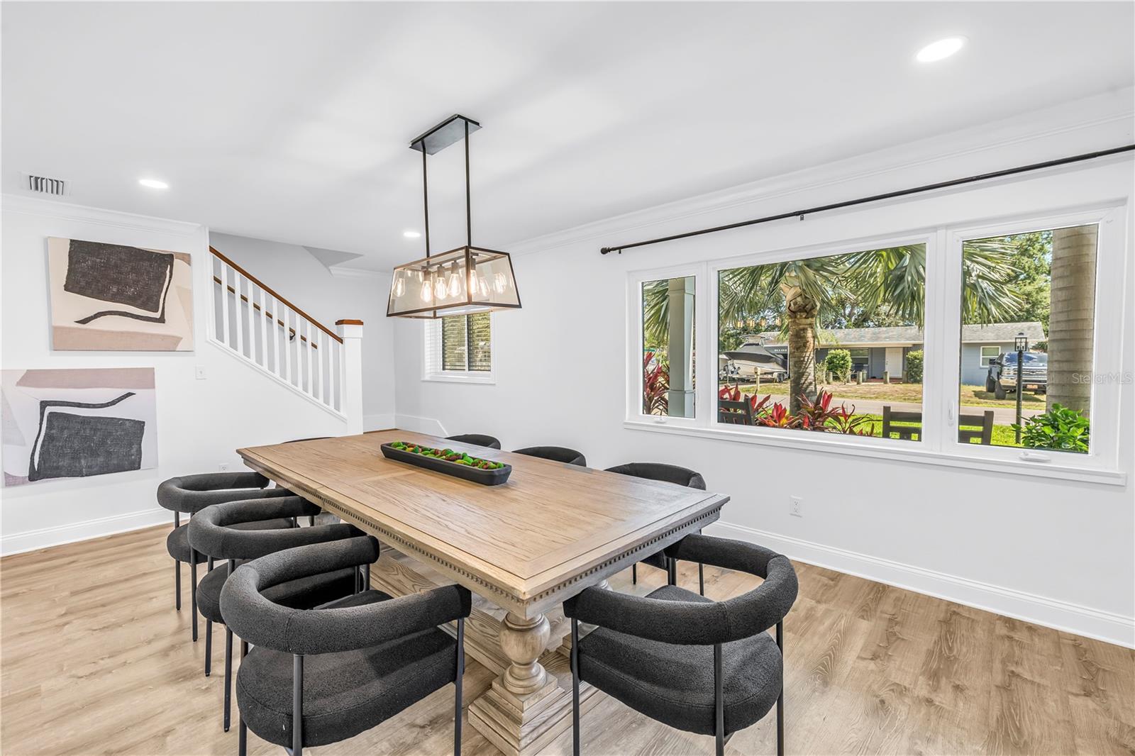 10819 SEMINOLE DR N, ST PETERSBURG, FL, 33708