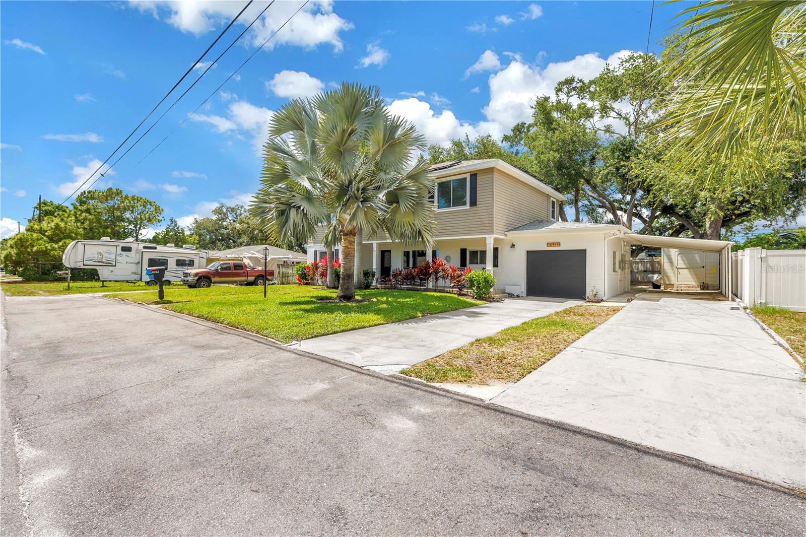 10819 SEMINOLE DR N, ST PETERSBURG, FL, 33708