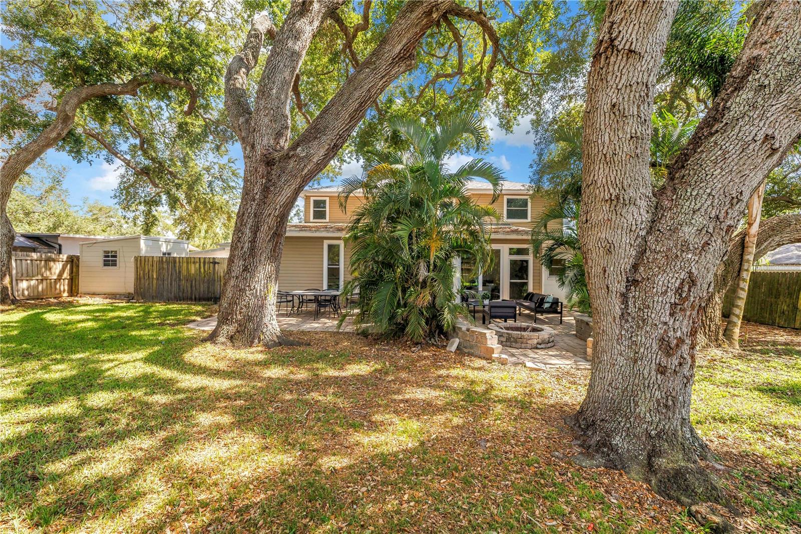 10819 SEMINOLE DR N, ST PETERSBURG, FL, 33708