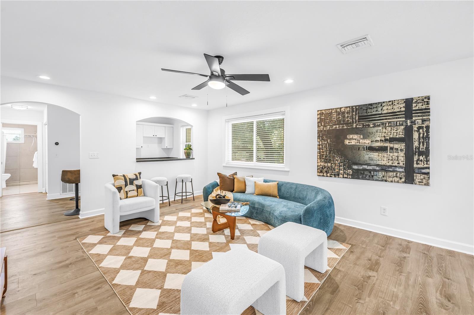 10819 SEMINOLE DR N, ST PETERSBURG, FL, 33708