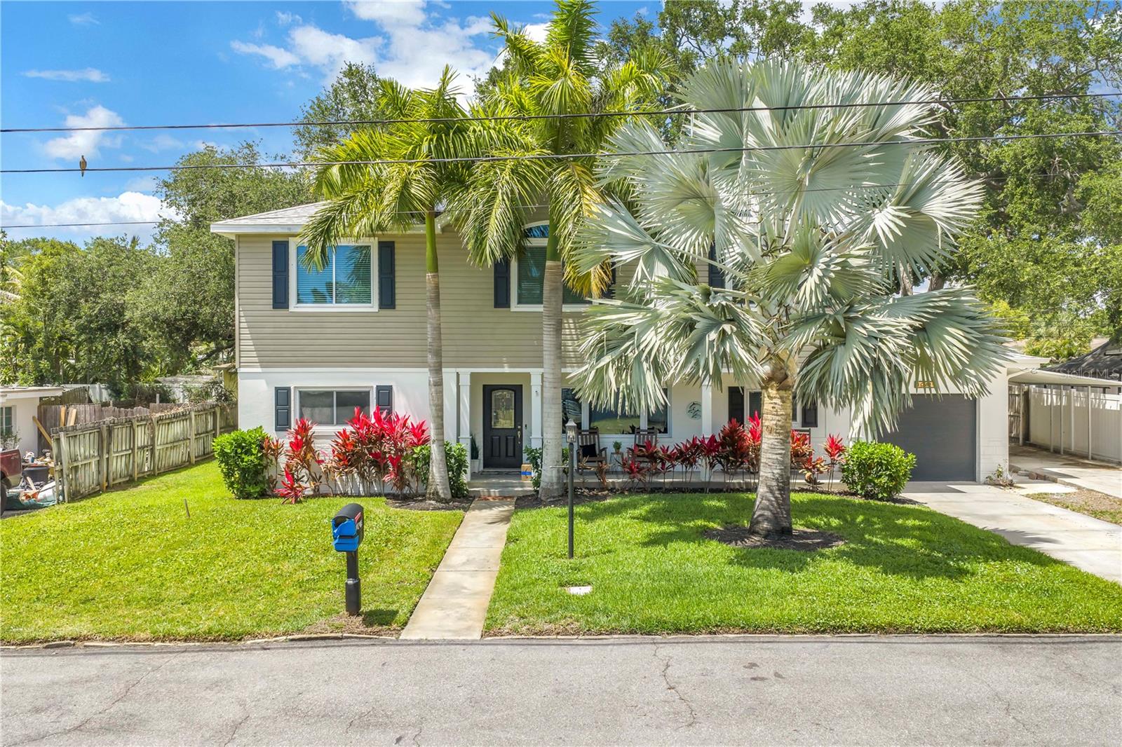 10819 SEMINOLE DR N, ST PETERSBURG, FL, 33708