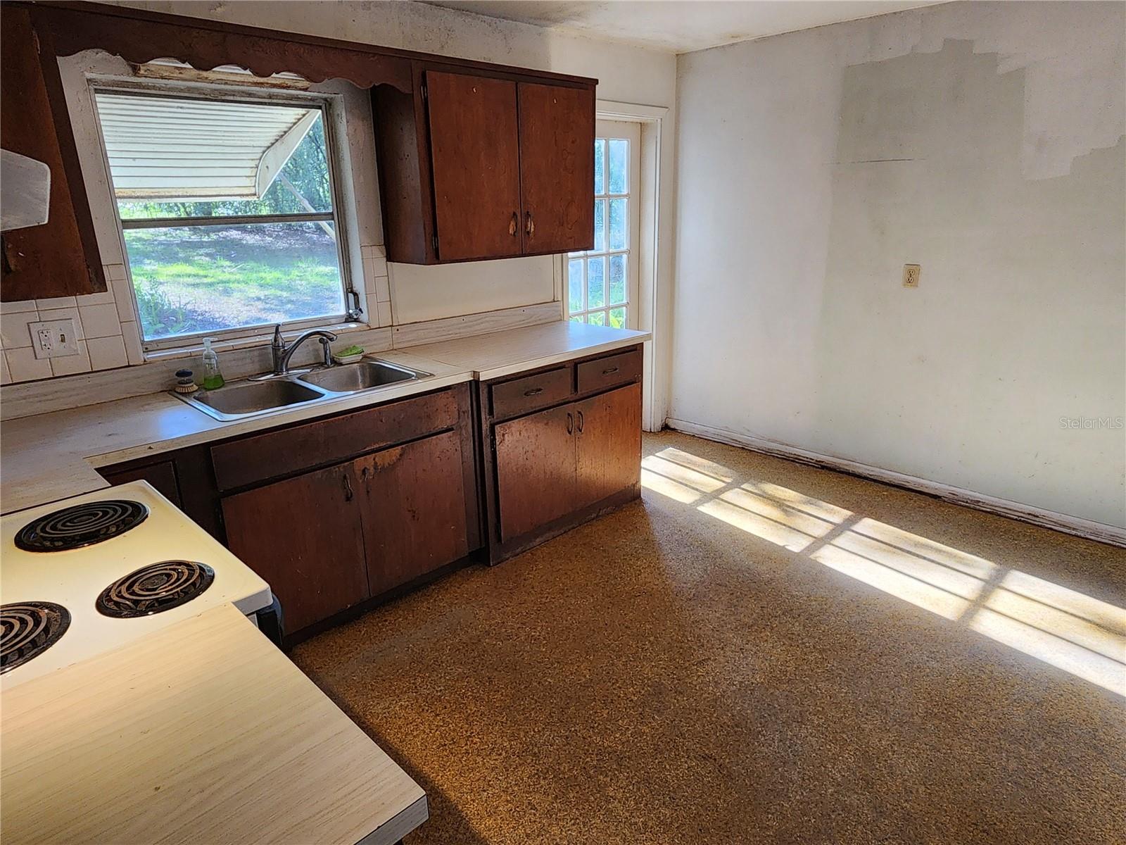 1006 VIRGINIA AVE, ALTAMONTE SPRINGS, FL, 32701