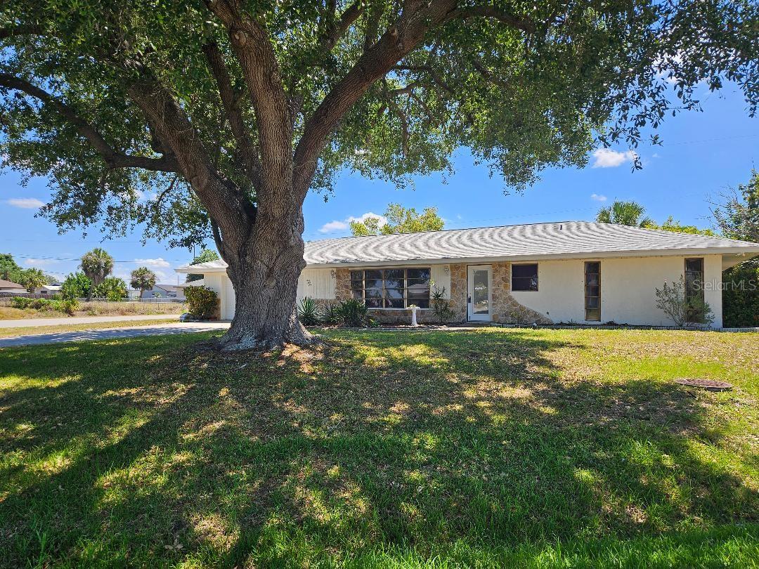 355 SPRING LAKE BLVD NW, PORT CHARLOTTE, FL, 33952