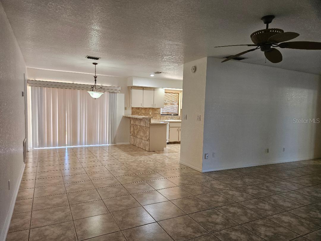 355 SPRING LAKE BLVD NW, PORT CHARLOTTE, FL, 33952
