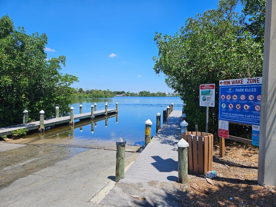 355 SPRING LAKE BLVD NW, PORT CHARLOTTE, FL, 33952