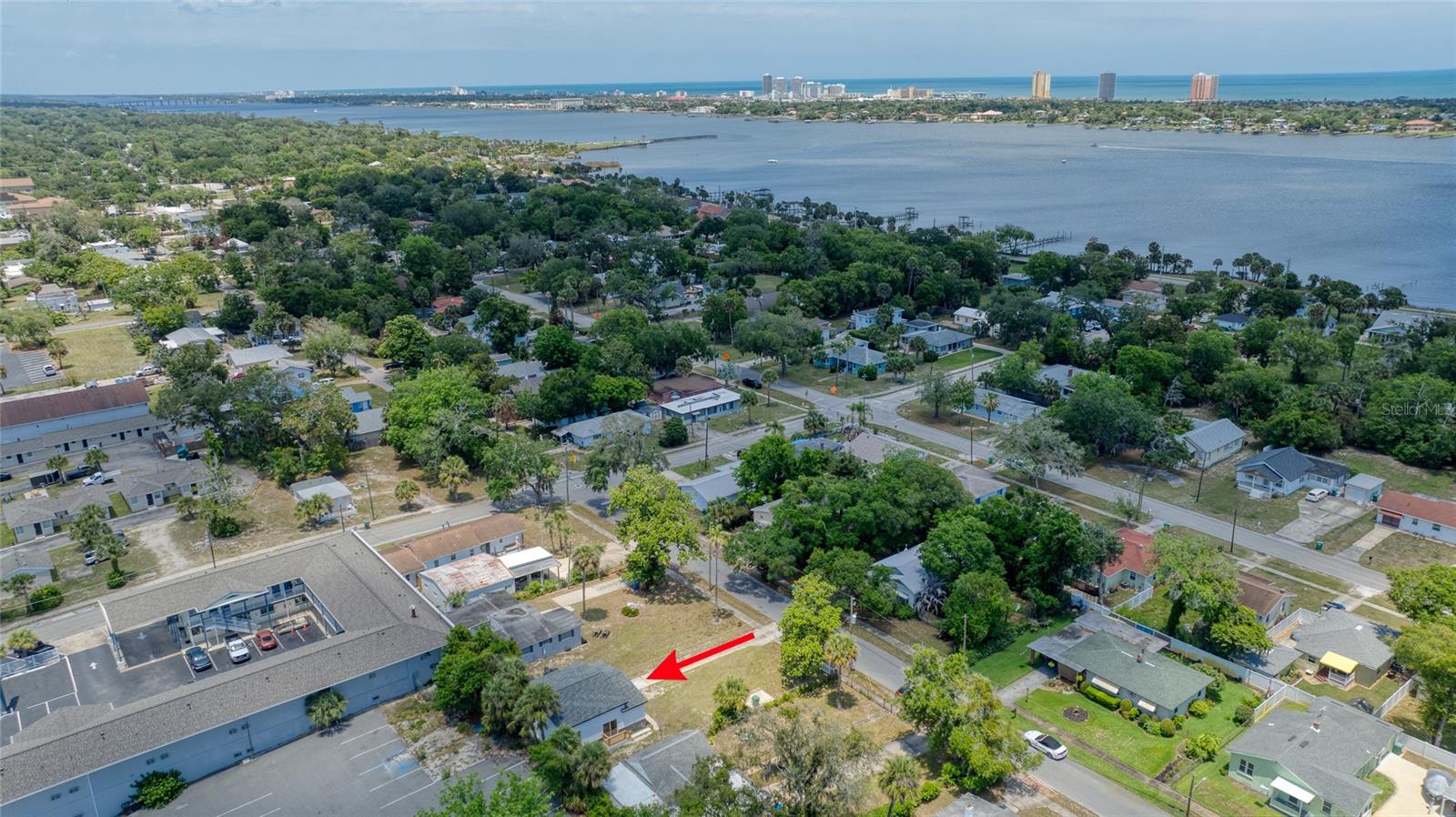 732 AVONDALE AVE, DAYTONA BEACH, FL, 32117