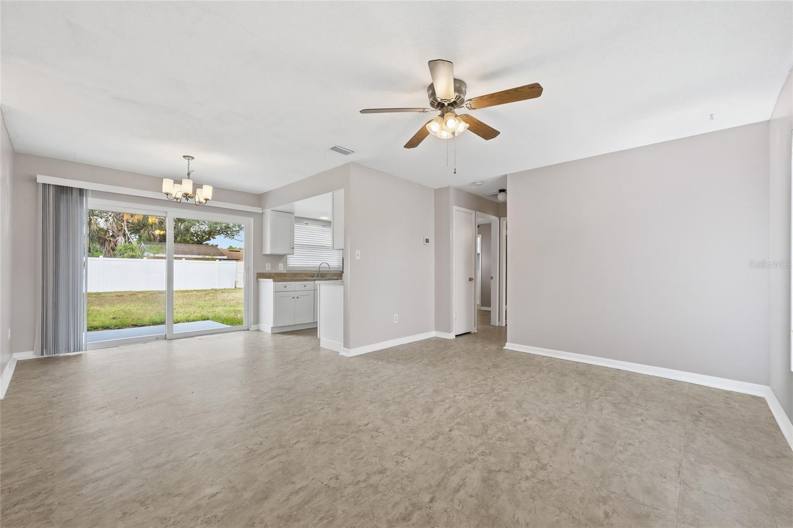 4048 CASTLEGATE DR, ORLANDO, FL, 32839