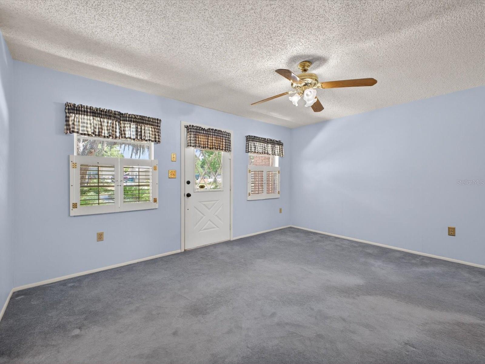 115 E PALM ST, DAVENPORT, FL, 33837